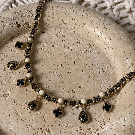 MOONLIT NECKLACE